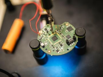 Wastewater analysis device